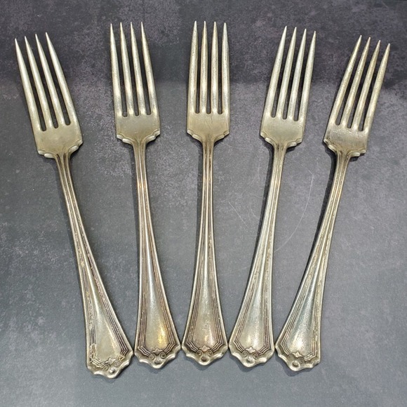 WM A Rogers Other - Set of 5 Vintage WM A Rogers Silverplate Raleigh Dinner Forks Geometric Design